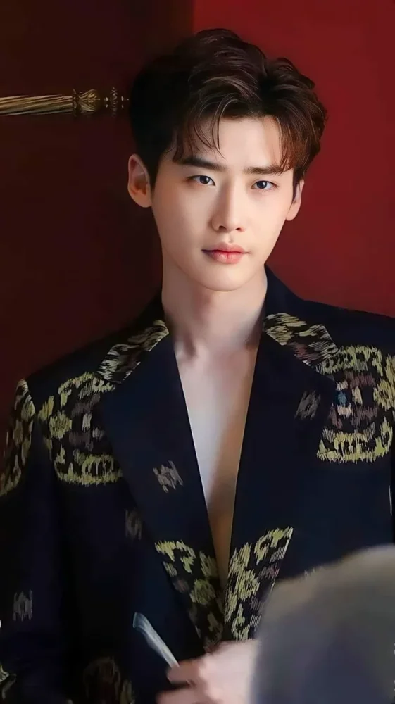 Lee Jong-suk