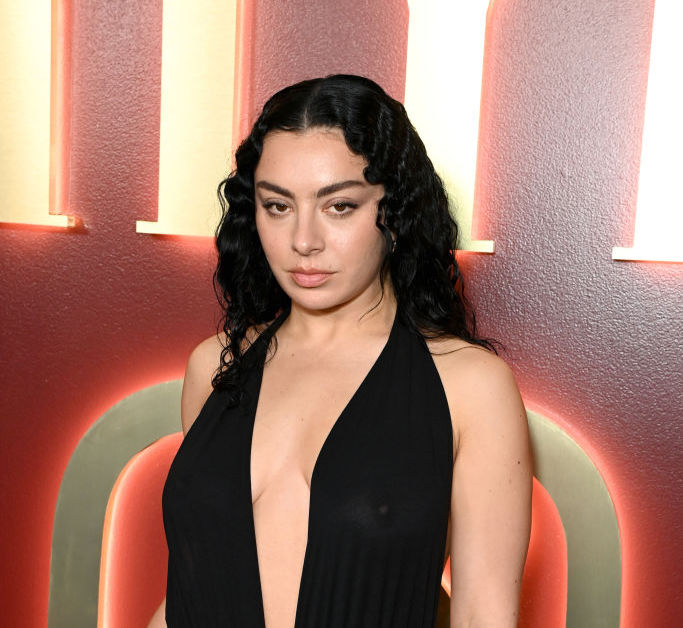 Why Is Charli XCX Net Worth So Much? A Look At The Profile Of The Musician