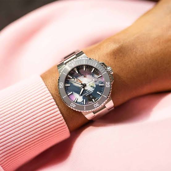 The Most Popular Ladies Watch Brands In The World Right Now