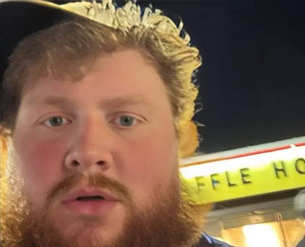 How Much Is CaseOh Worth? A Look At The Life Of The Twitch Streamer