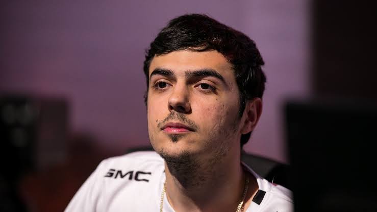 How Much Money Does ImperialHal Make? A Look At The Profile Of The Twitch Streamer